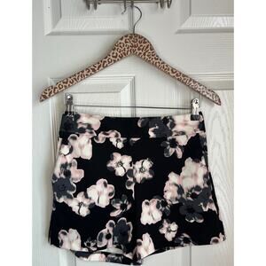 Express Floral Hi-Waisted Chino Shorts sz 4
